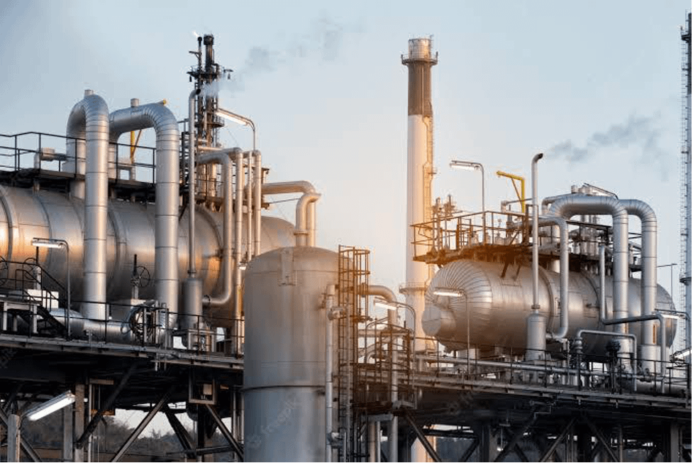Oil Refining and Petrochemical Industry Overview - Part of the petrochemical production process involves using oil refineries.